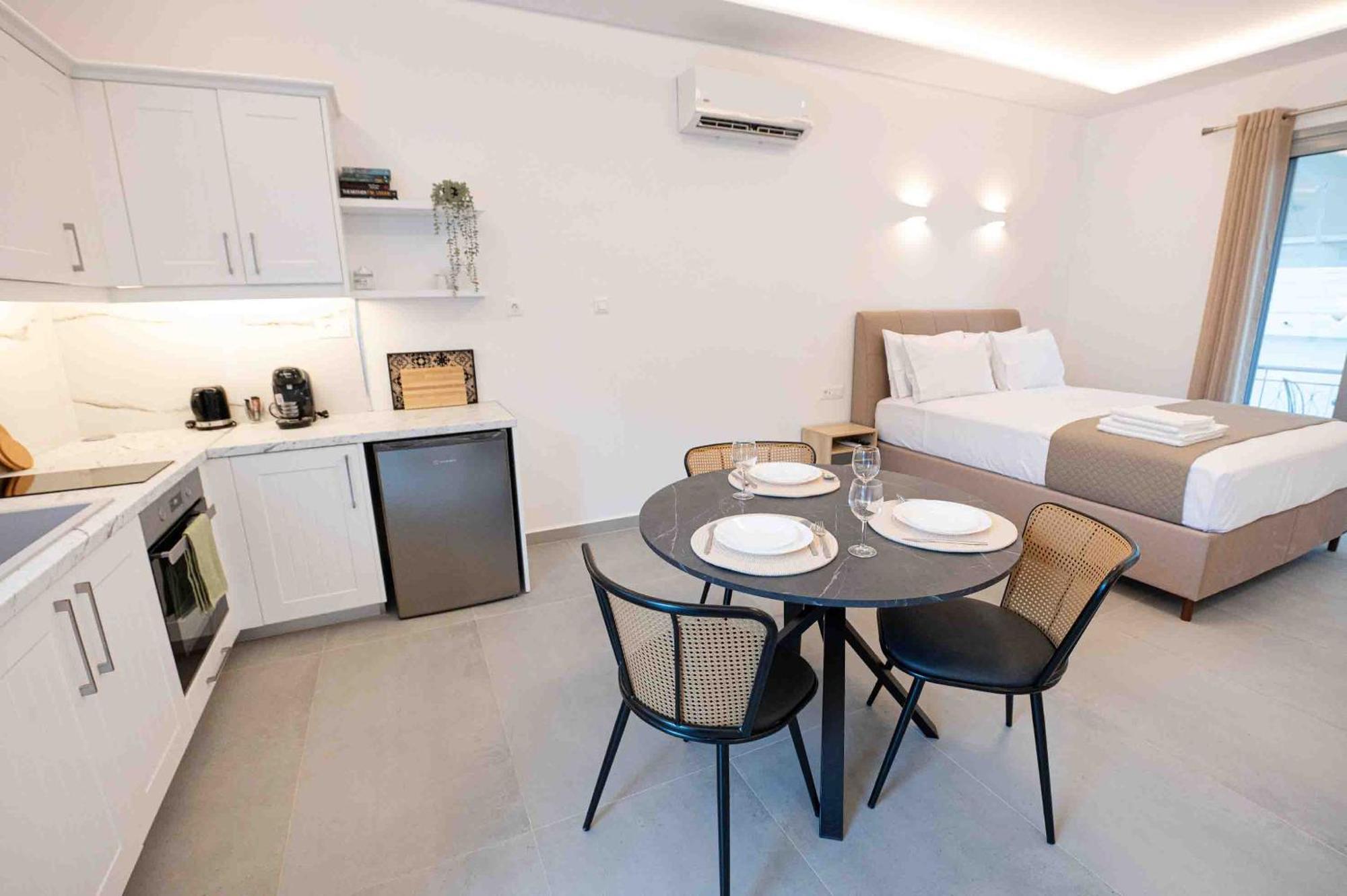 Sophie'S Apartments 3&4 Poros Town Exterior photo